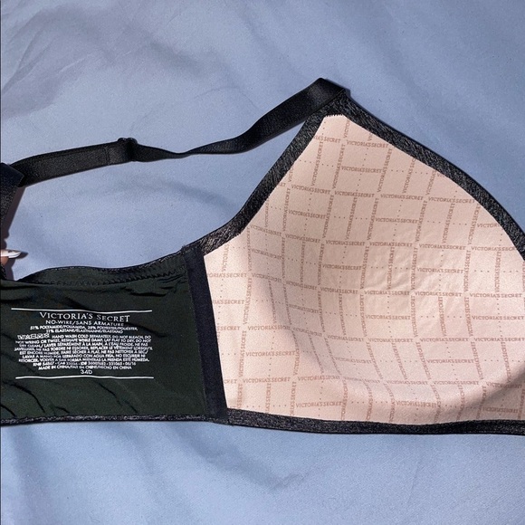 34D Victoria Secret grey wireless bra LIKE NEW - Picture 4 of 5